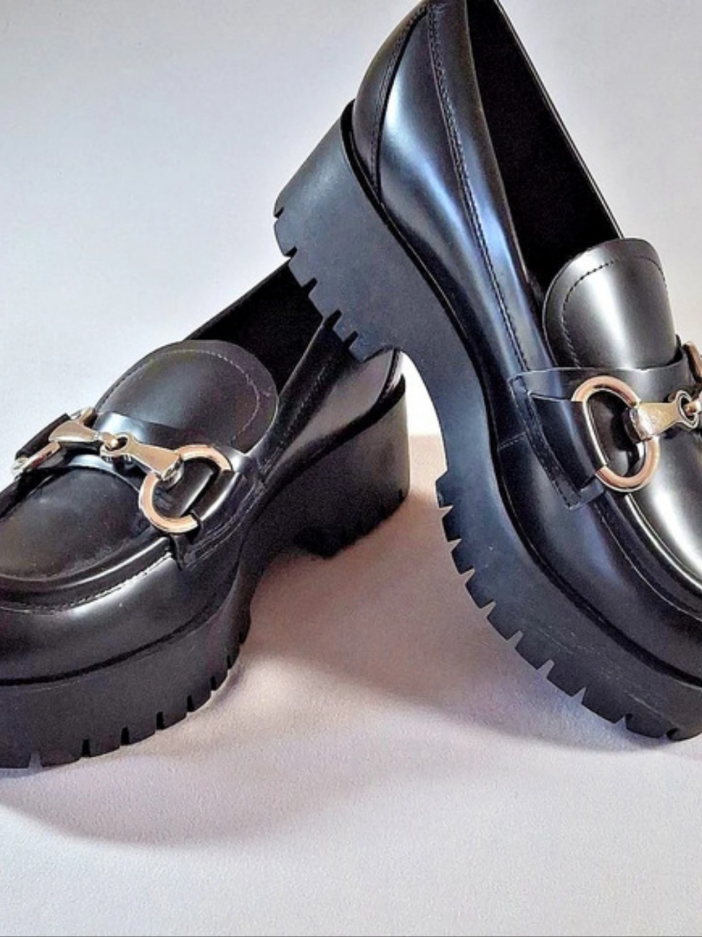 Marc Fisher Leather Upper Balance Platform Loafer Platform Loafers in Black US
